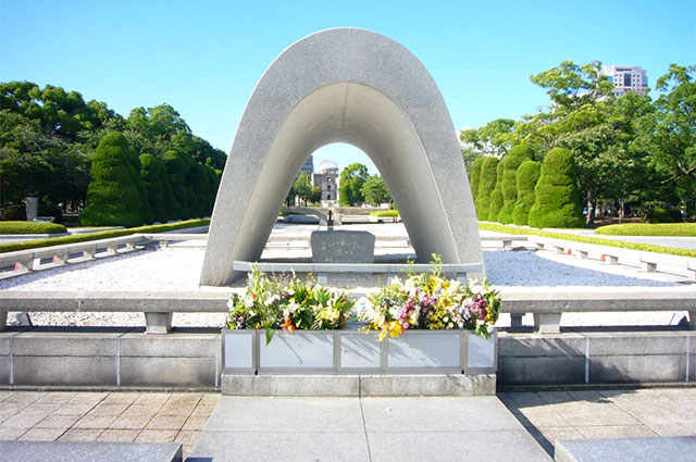 広島原爆殉難者慰霊法要
